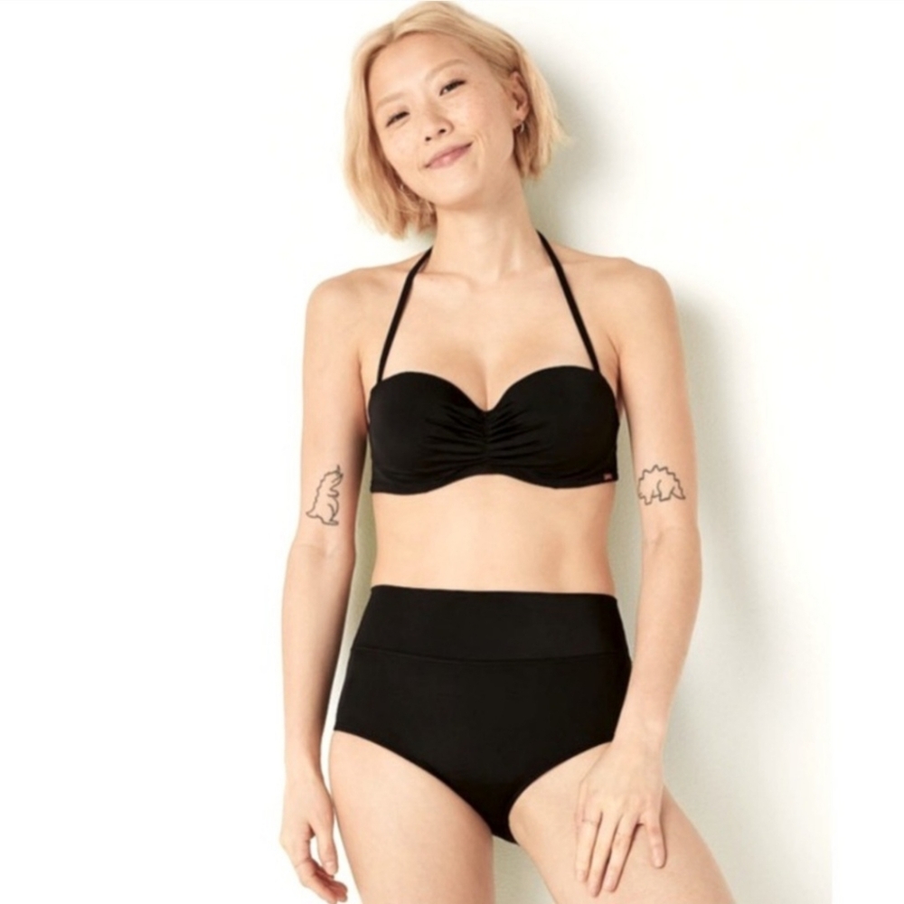 *SOLD* NWT VSPink Swim High Waist Shortie Bikini Bottom Size M Black